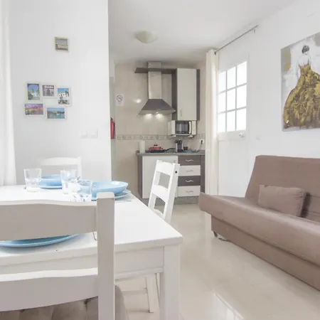 Apartmán Rentalsevilla Guadalete Ii *